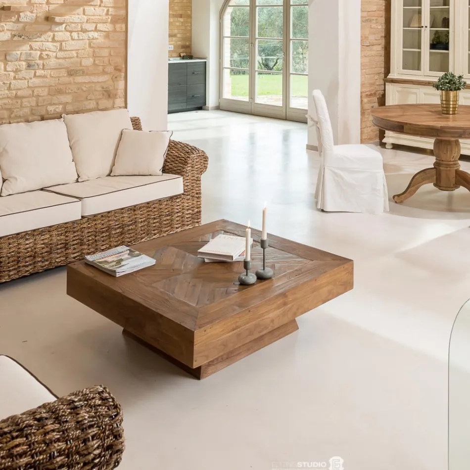 Kwadratowy stolik kawowy z tropikalnego drewna pochodzącego z recyklingu - zjeżdżalnia Viadurini