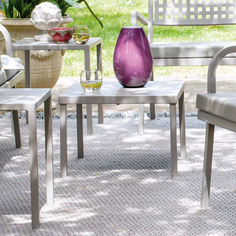 Stolik ogrodowy do układania w stos ze stali ocynkowanej Made in Italy - Aberdeen Viadurini