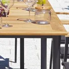 Rozkładany stół motylkowy do 210 cm z aluminium i blatem z drewna tekowego - Incanto Viadurini