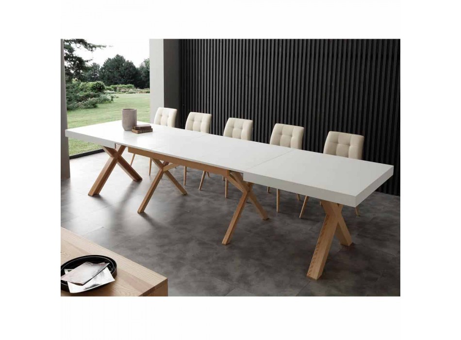Stół rozkładany w kolorze białym z ramą z naturalnego litego drewna Rico Viadurini