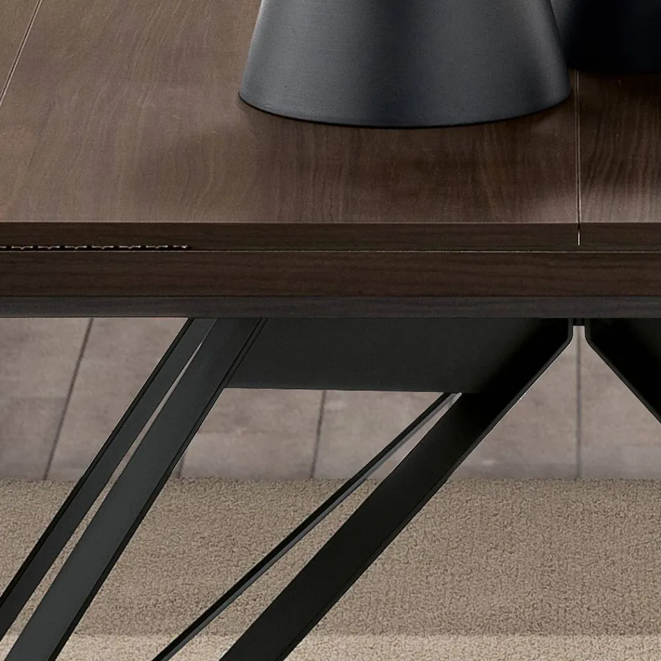 Rozkładany składany stół z metalu i melaminy Wyprodukowano we Włoszech - Meluso Viadurini