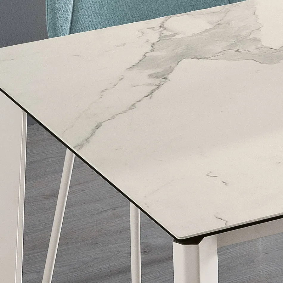 Rozkładany stół z ceramiki szklanej i metalowej podstawy w różnych wykończeniach - Ariel Viadurini
