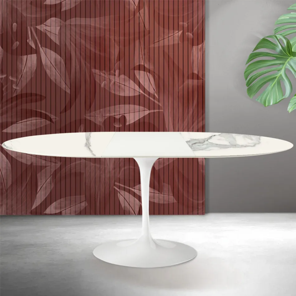 Stół rozkładany Saarinen Tulip H 74 cm z matowej ceramiki Florim Statuario w kolorze szkarłatnym Viadurini