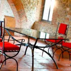 Ręcznie robiony stół do jadalni ze szklanym blatem Made in Italy - Principe Viadurini