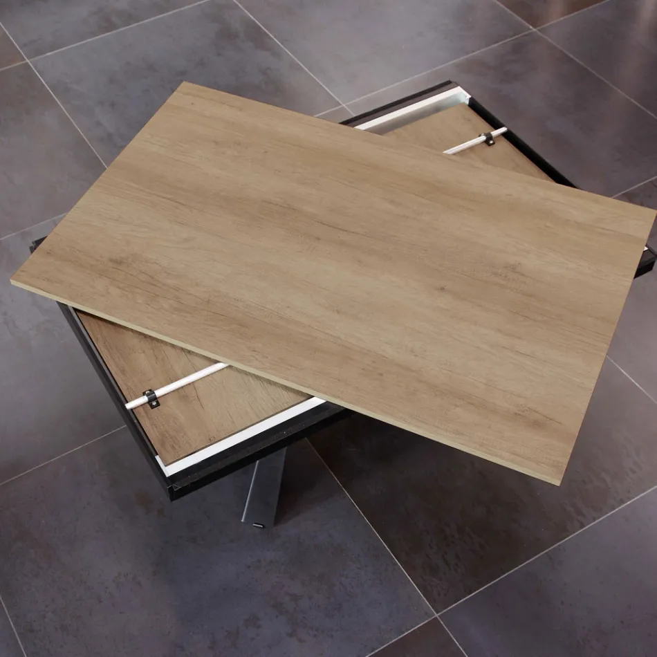 Stół do jadalni, który rozciąga się i poszerza z melaminy i metalu - Devendra Viadurini