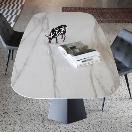 Eliptyczny stół do jadalni ze stali i polerowanej ceramiki Florim - Gelsino Viadurini