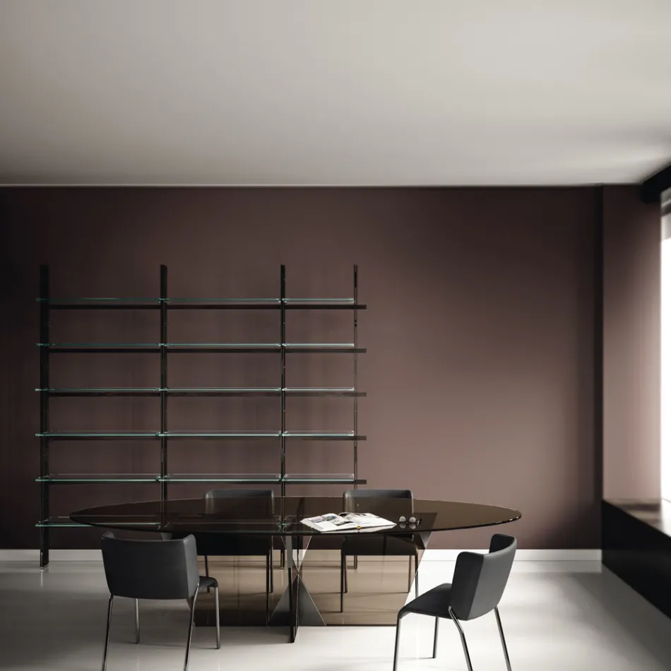 Owalny stół do jadalni ze szklanym blatem i podstawą Made in Italy - Tiseo Viadurini