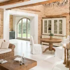 Okrągły stół do jadalni z tropikalnego drewna pochodzącego z recyklingu z centralną podstawą - wysuwana Viadurini