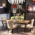 Tabela neoklasyczny ze strukturą litego drewna i marmuru górę Adama Viadurini