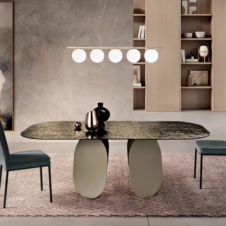 Prostokątny stół z młotkowanym szklanym oparciem – posrebrzany. Wyprodukowano we Włoszech – Almo Viadurini