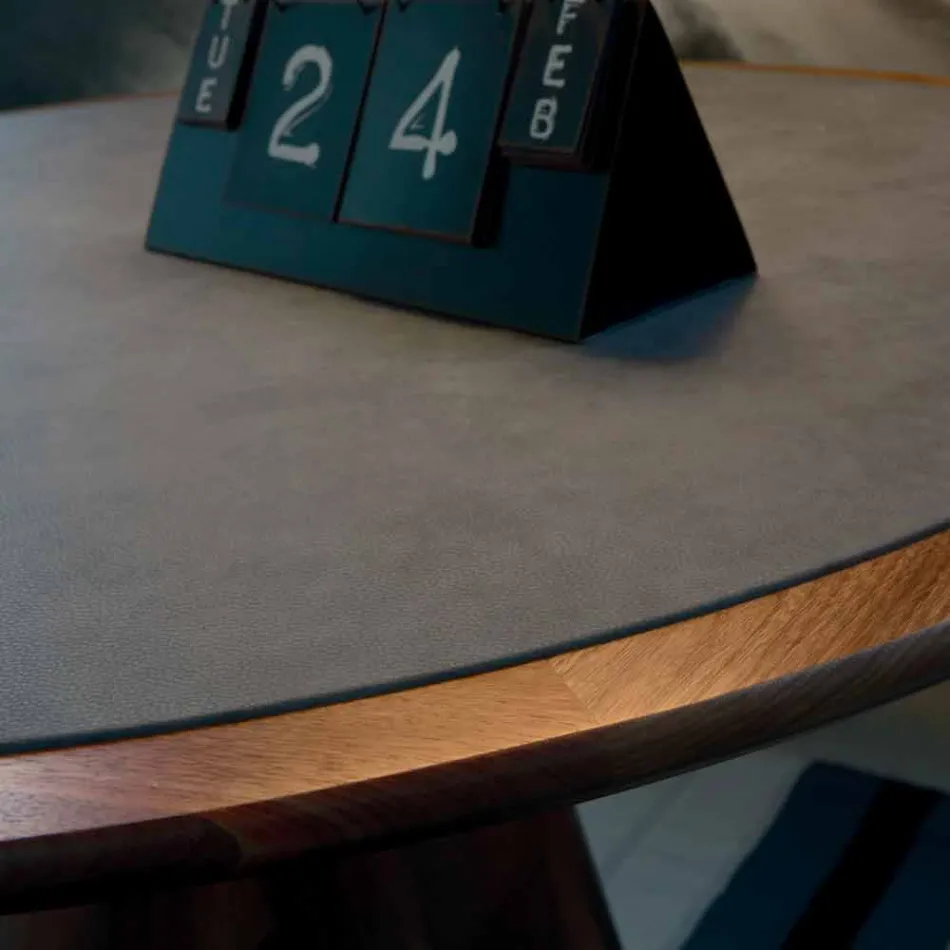 Okrągły stół z litego drewna orzechowego, Carlo Viadurini