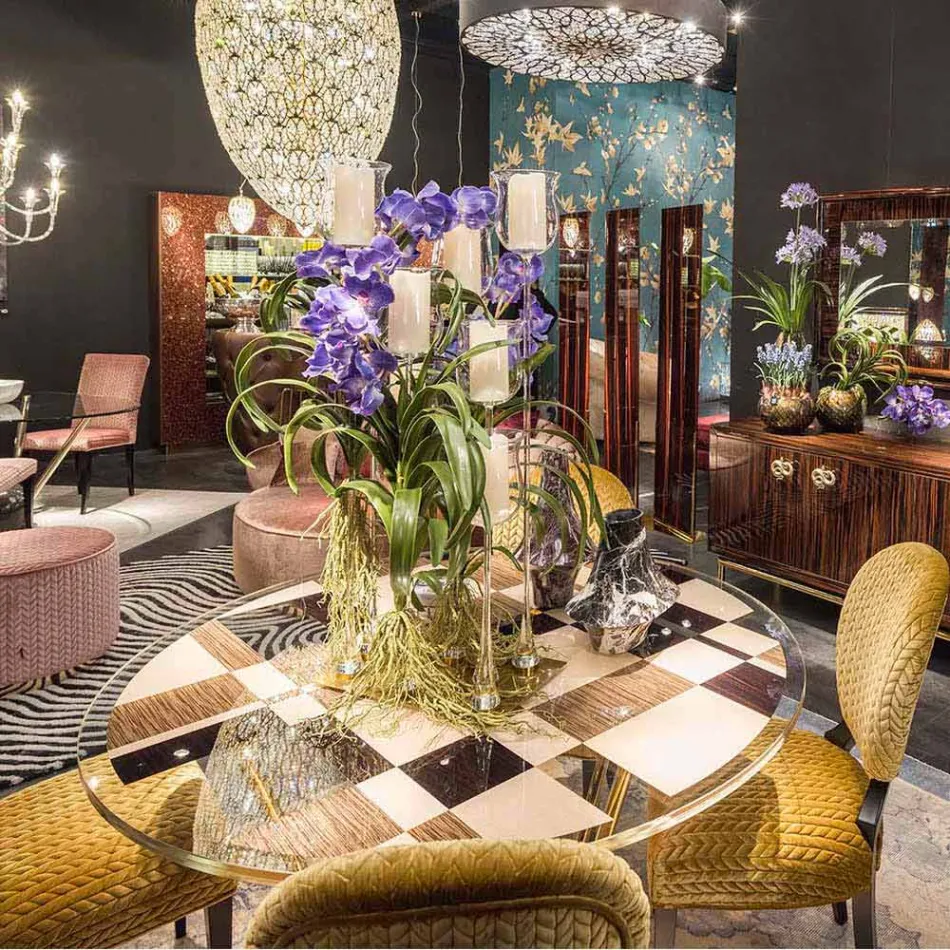 Okrągły stół Modeno ze szklanym blatem i drewnianymi wkładami Ozzy Viadurini