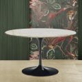 Eero Saarinen H 74 Stół Tulipan ze złotego marmuru Calacatta Made in Italy - Scarlet