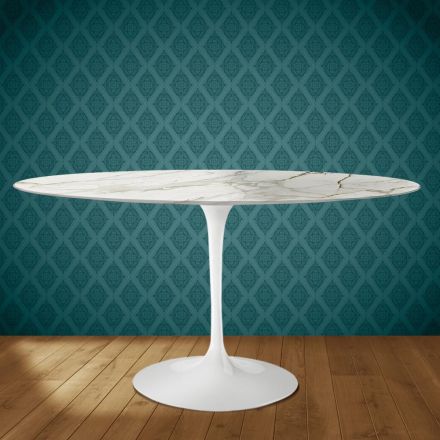Stolik Eero Saarinen Tulip H 74 owalny z błyszczącej ceramiki, wyprodukowany we Włoszech - szkarłatny Viadurini