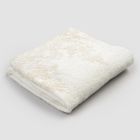 Ręcznik kąpielowy z bawełny frotte z domieszką lnu z koronką - Ginova Viadurini