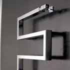 elektryczny grzejnik chromowany w nowoczesnej Węża projektowania przez Scirocco H Viadurini