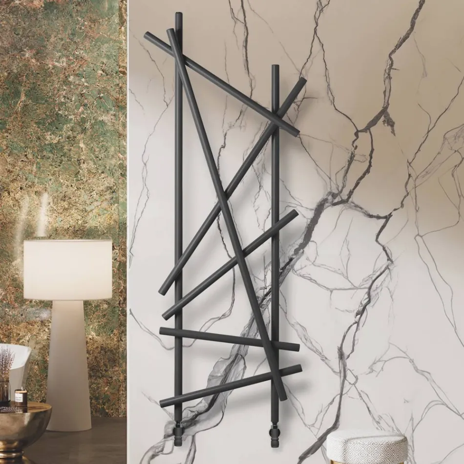 Stalowy grzejnik hydrauliczny z rurami o przekroju okrągłym Made in Italy - losowy Viadurini