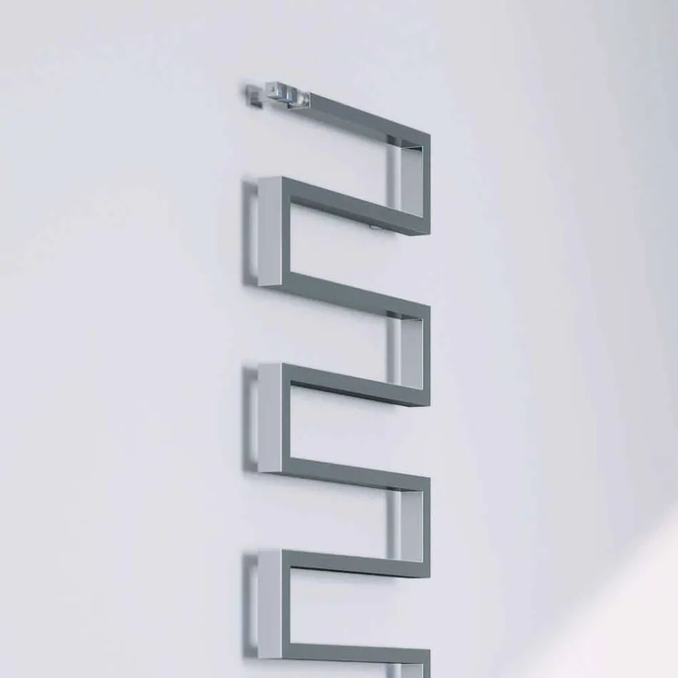 Termoarredo pionowy hydrauliczny chrom Wąż według Scirocco H Viadurini