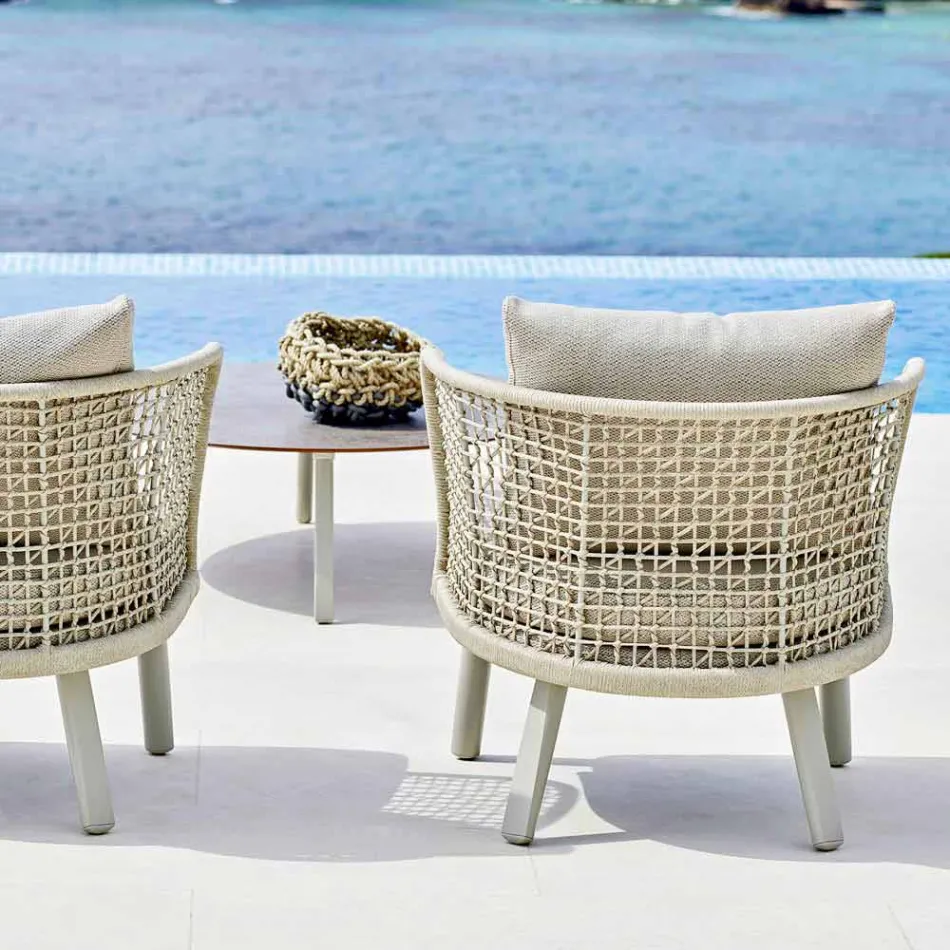 Fotel ogrodowy Varaschin Emma tapicerowany tkaniną i metalem Viadurini