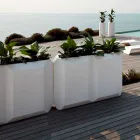 Biały plastikowy wazon do wnętrz lub na zewnątrz, w 3 rozmiarach - Gem by Myyour Viadurini