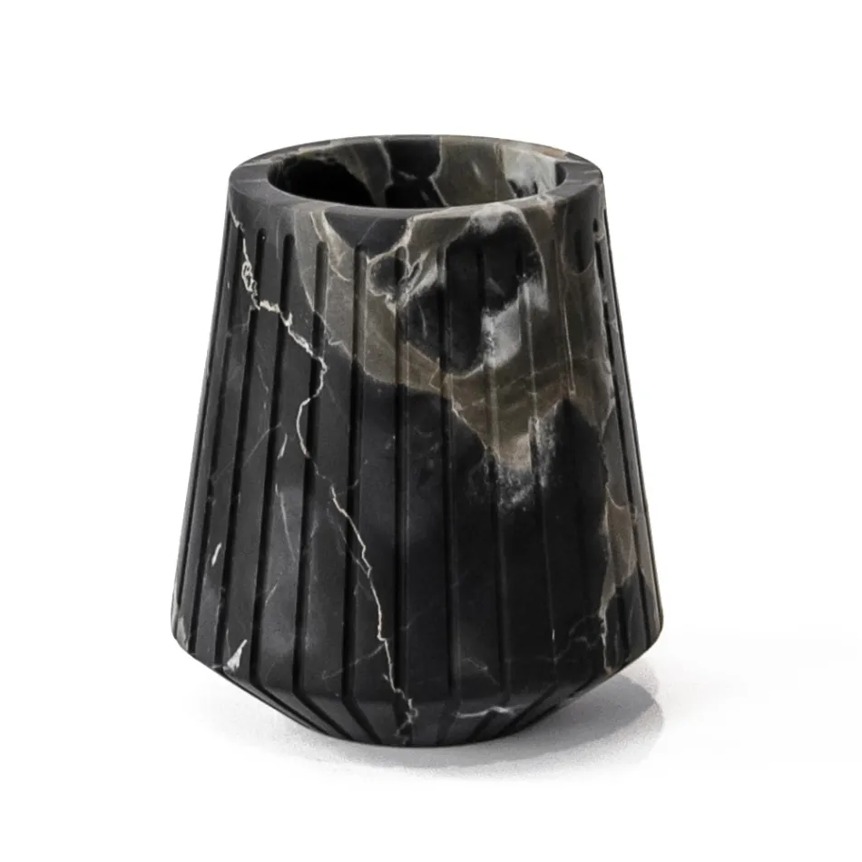 Niski dekoracyjny wazon z marmuru Portoro z wzorem w paski Made in Italy - Kair Viadurini