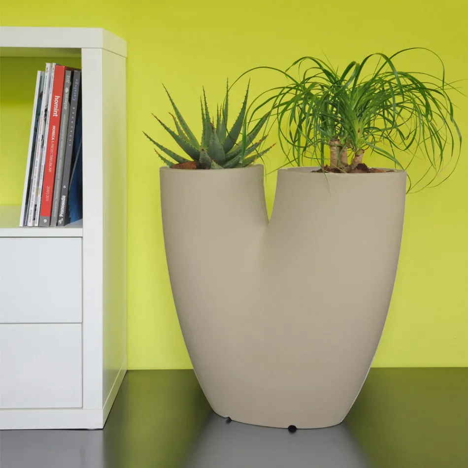 Nowoczesny kolorowy wazon ogrodowy z polietylenu Made in Italy - Flowes Viadurini