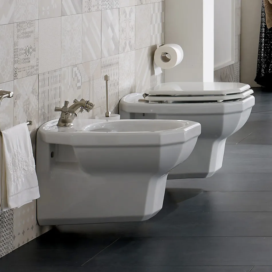 Wiszący wazon z białej ceramiki w stylu klasycznym, wyprodukowany we Włoszech - Nausica Viadurini