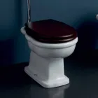 Nowoczesna ceramiczna toaleta z gniazdkiem ściennym w stylu Viadurini