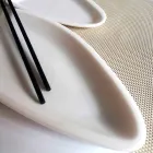 Taca kuchenna z białego marmuru Carrara ręcznie robiona we Włoszech - Fish Viadurini