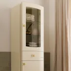 Jednokolorowa witryna z wewnętrznymi szklanymi półkami Made in Italy - Candy Viadurini