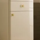 Jednokolorowa witryna z wewnętrznymi szklanymi półkami Made in Italy - Candy Viadurini