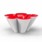 Sadzarka Vondom Agatha o nowoczesnym, kolorowym polietylonie zewnętrznym Viadurini