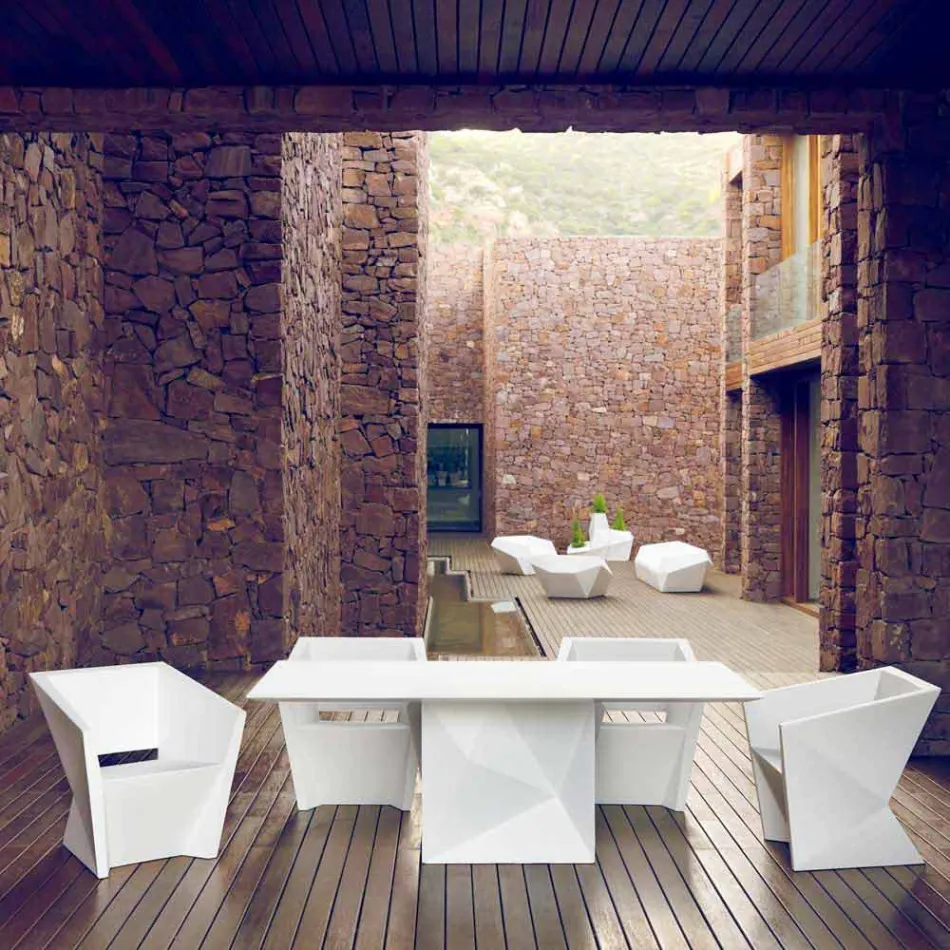 Biały, lakierowany fotel ogrodowy Vondom Faz o nowoczesnym designie Viadurini